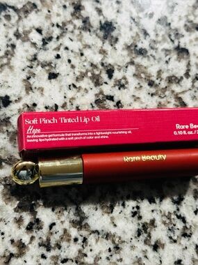 RARE BEAUTY Soft Pinch Tinted HOPE Lip Oil NIB New Release by Selena Gomez NEW